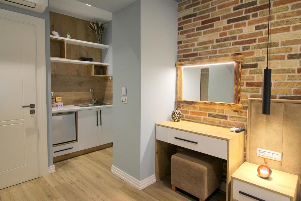 Ngjela Apartments Саранде Екстериор снимка
