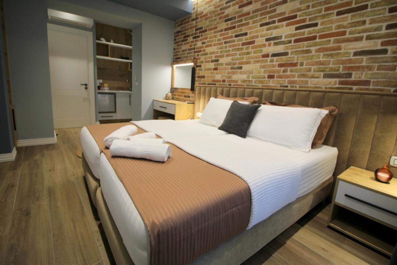 Ngjela Apartments Саранде Екстериор снимка
