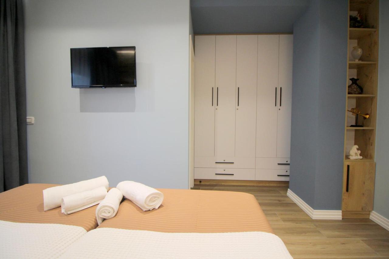 Ngjela Apartments Саранде Екстериор снимка